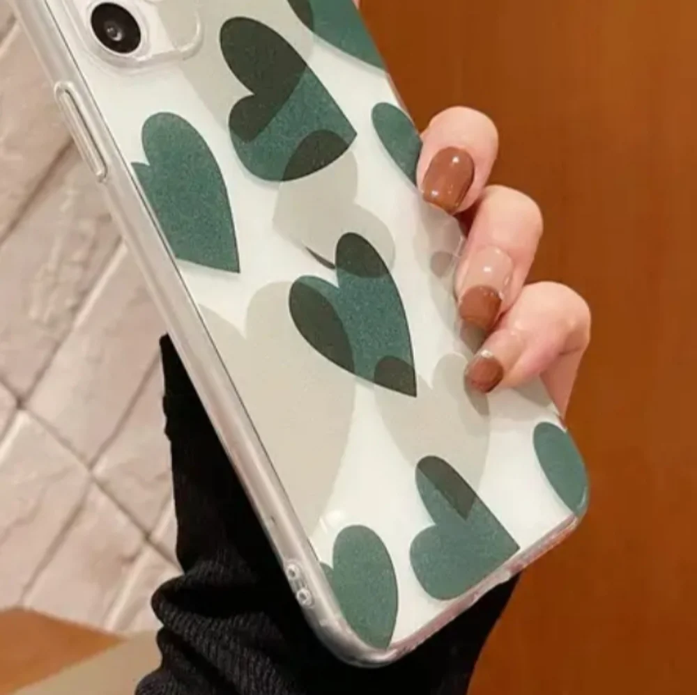 Brand new Apple IPhone 13 Pro Max Love heart 💚 💚💚Silicone Phone case